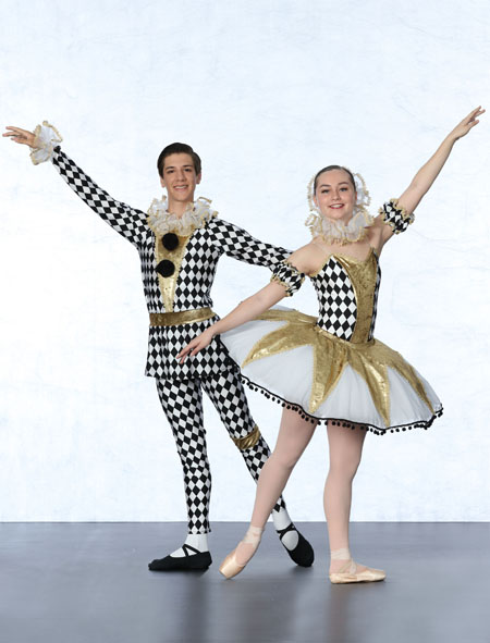 NUTCRACKER BALLET - PIERROT